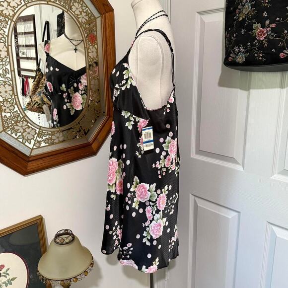 NWT Y2K Morgan Taylor Black & Pink Floral Dark Coquette Romantic Satin Slip XL - Picture 4 of 8